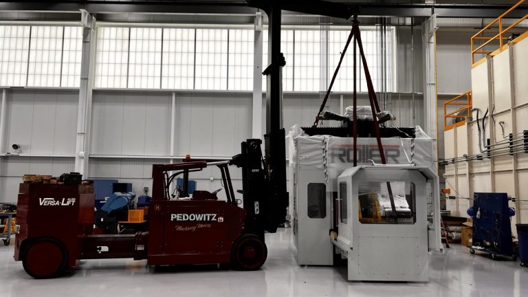 Read more about the article Trucking Rigging Machining Center to Aerospace Company