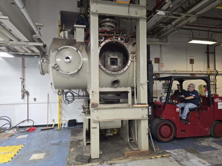 Read more about the article Who Do You Call To Disassemble Transport & Reassemble An Industrial Oven Or Furnace?